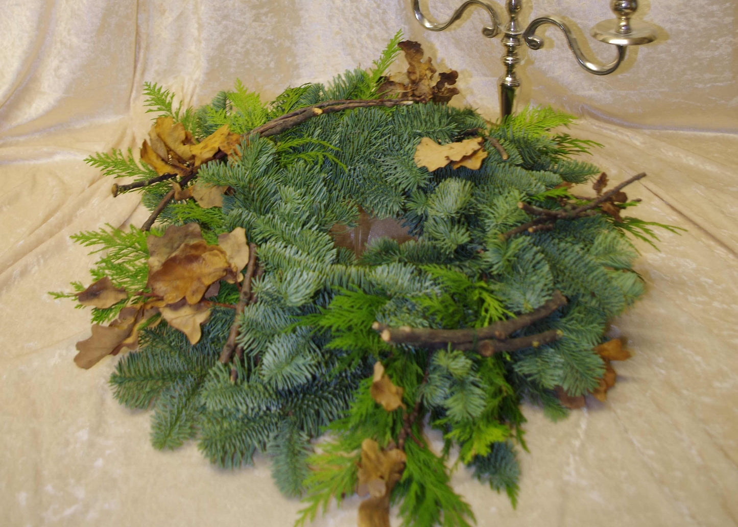 #8016 Rohkranz frische Tanne, Tuja und Eichenlaub