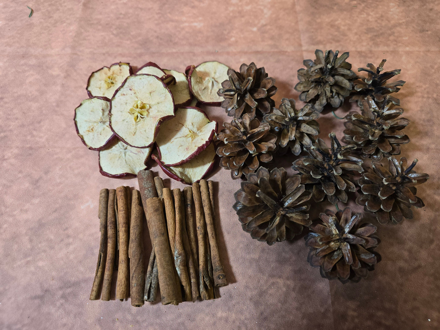 #8022 Basteltüte Natur mit Äpfeln (rot)