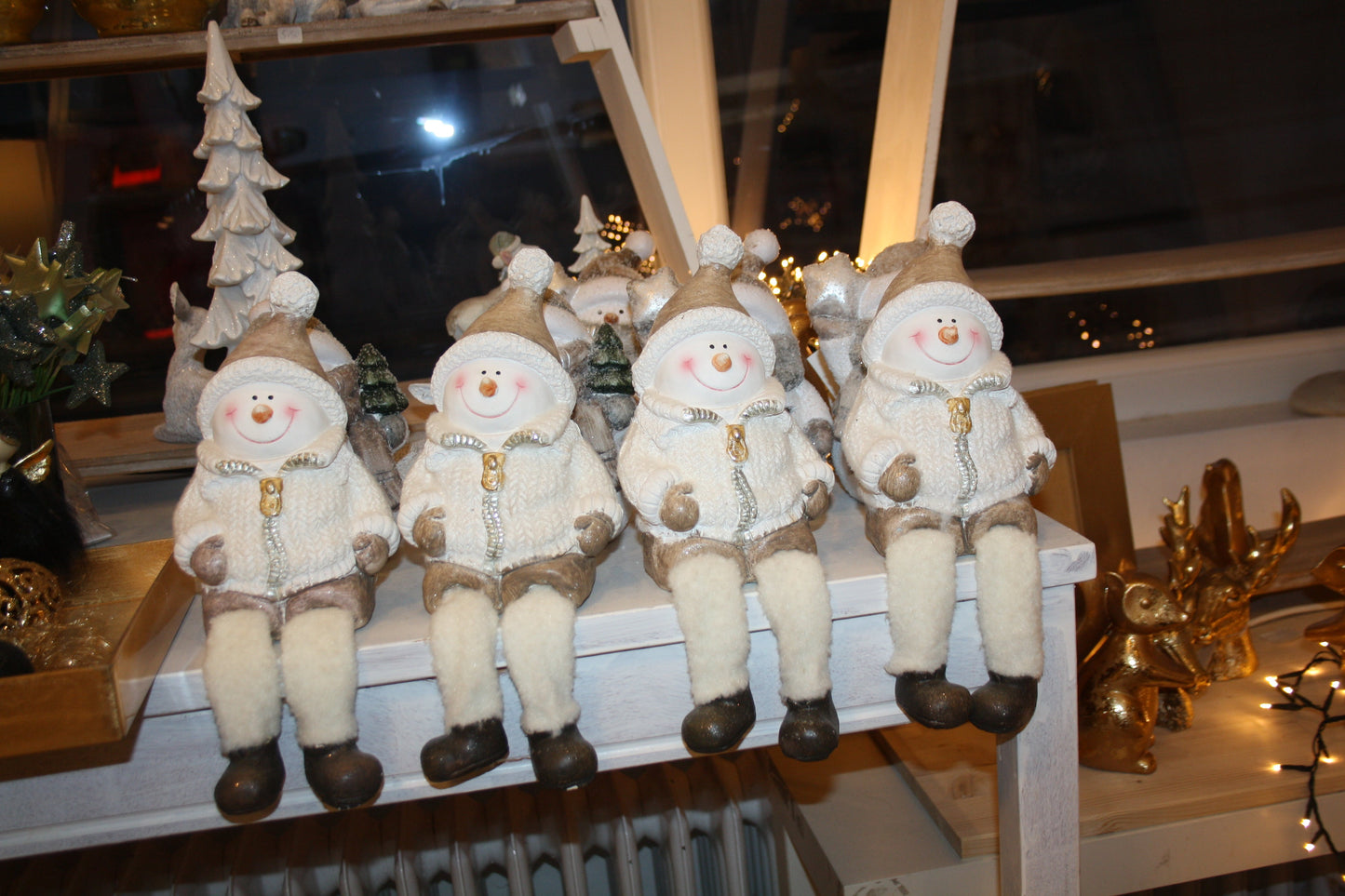 #8053 Schneemann cremegold Kantenhocker