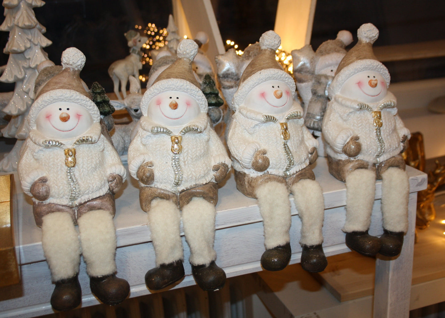 #8053 Schneemann cremegold Kantenhocker