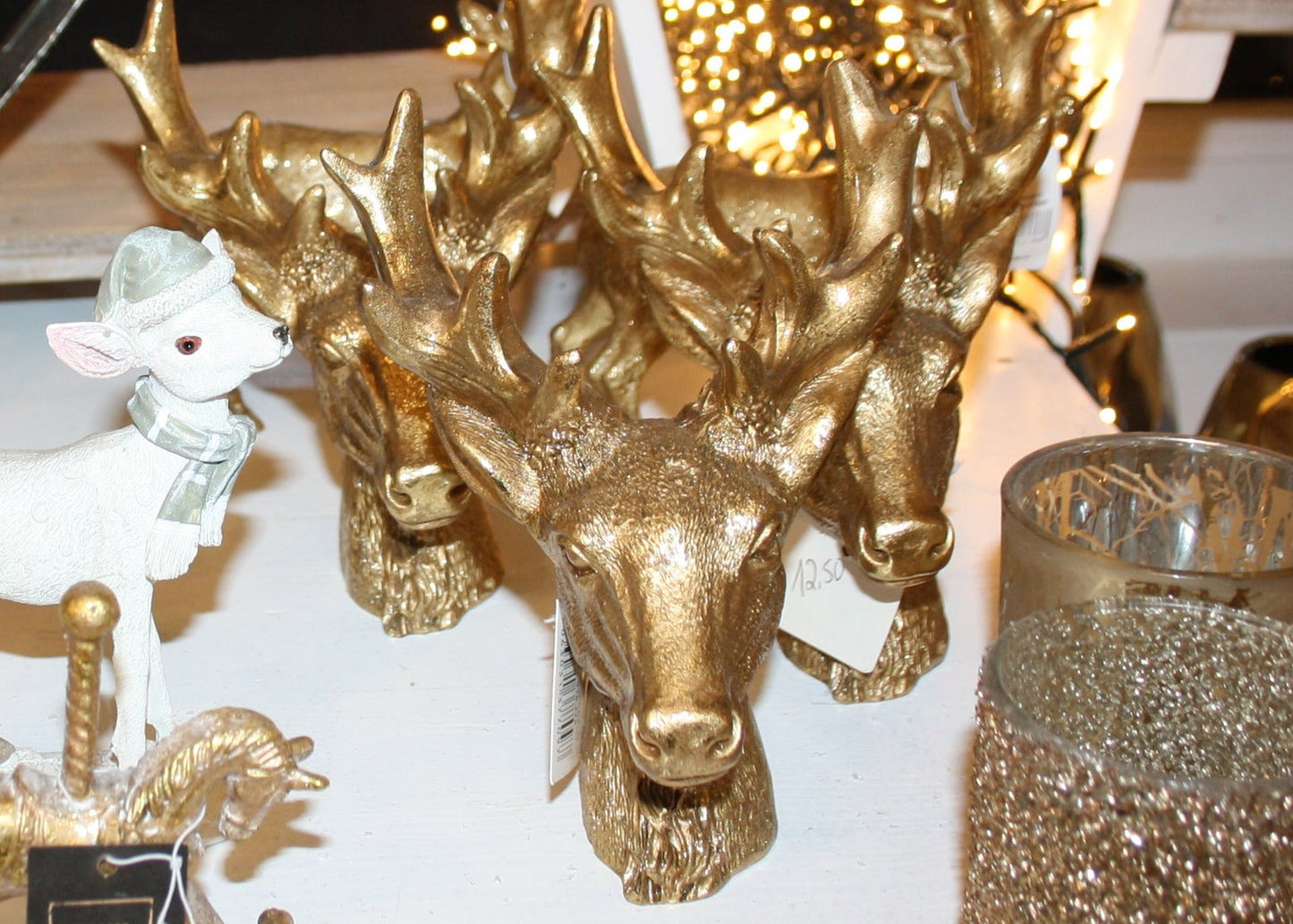 #8063 Hirsch in gold